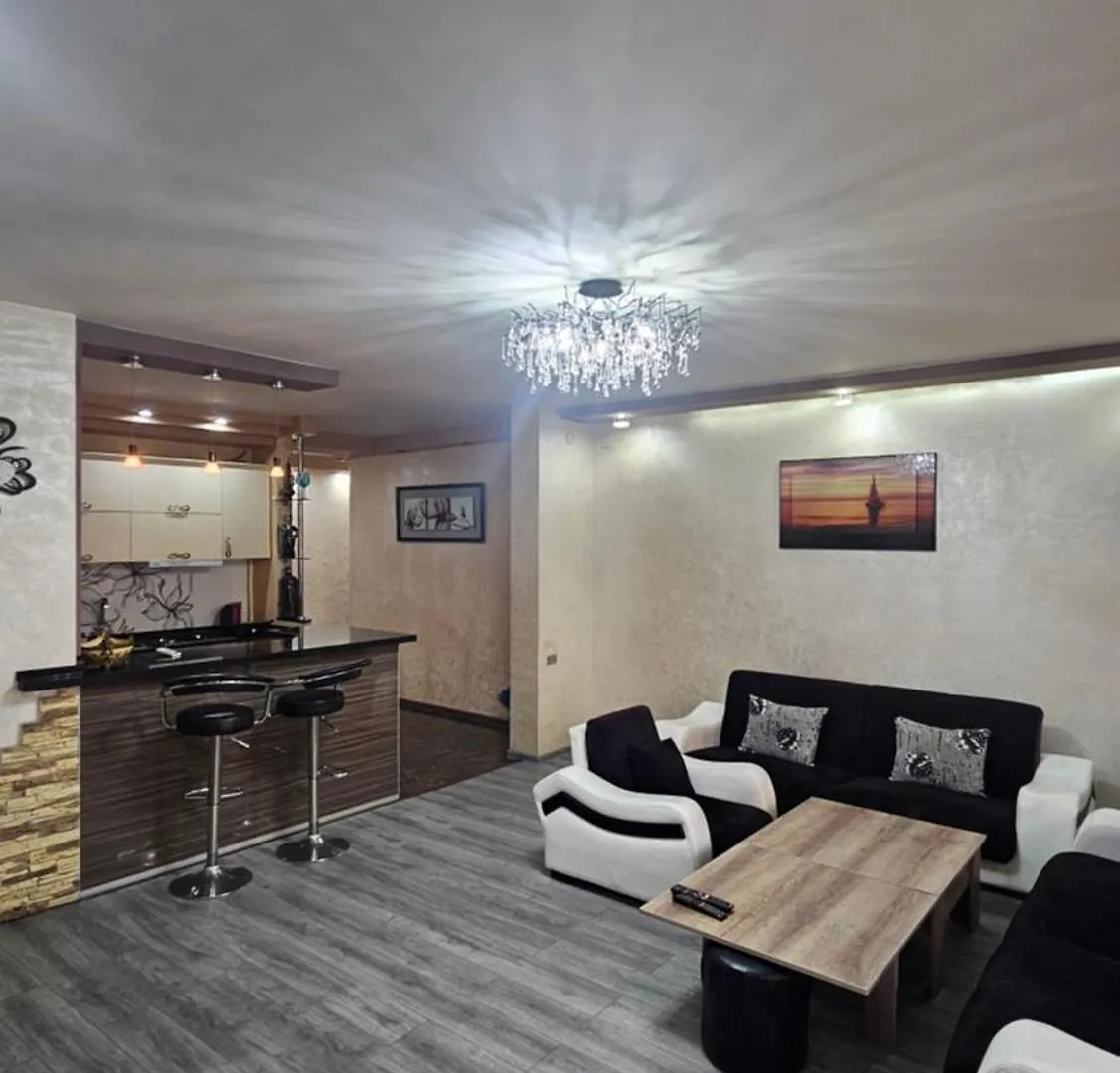 Nukri-2017 Apartment Batumi Georgia